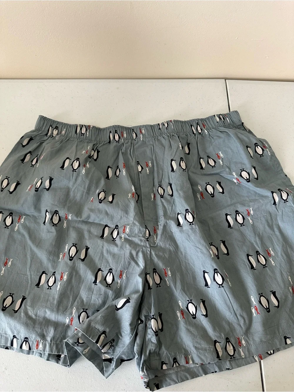 Gap men's Penguin Print Gray boxers size XL/ NWOT 1362